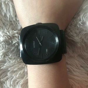 NIXON Sunny Side Up "THE VOLTA" Reloj solar negro
